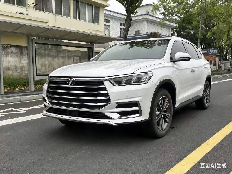 Открыть фото BYD Song Pro I Рестайлинг 8.3 kWh 1.5hyb CVT