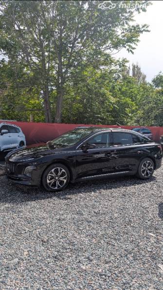 Hongqi E-QM5 54 kWh Electro AT