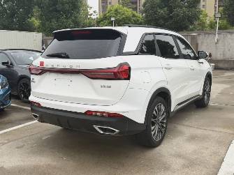 Dongfeng 580 II 1.5 AT