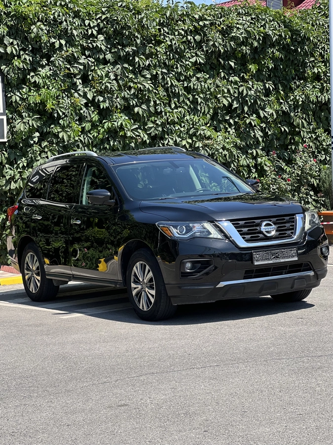 Nissan Pathfinder IV Рестайлинг 3.5 CVT 4WD