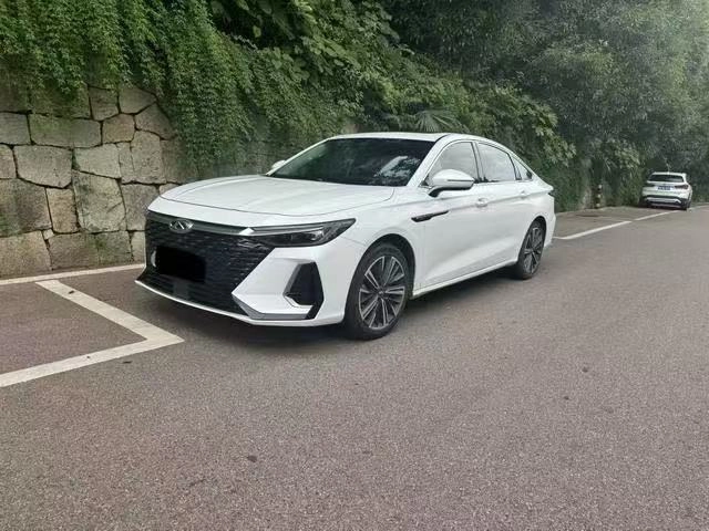 CHERY Arrizo 8 1.6 AMT