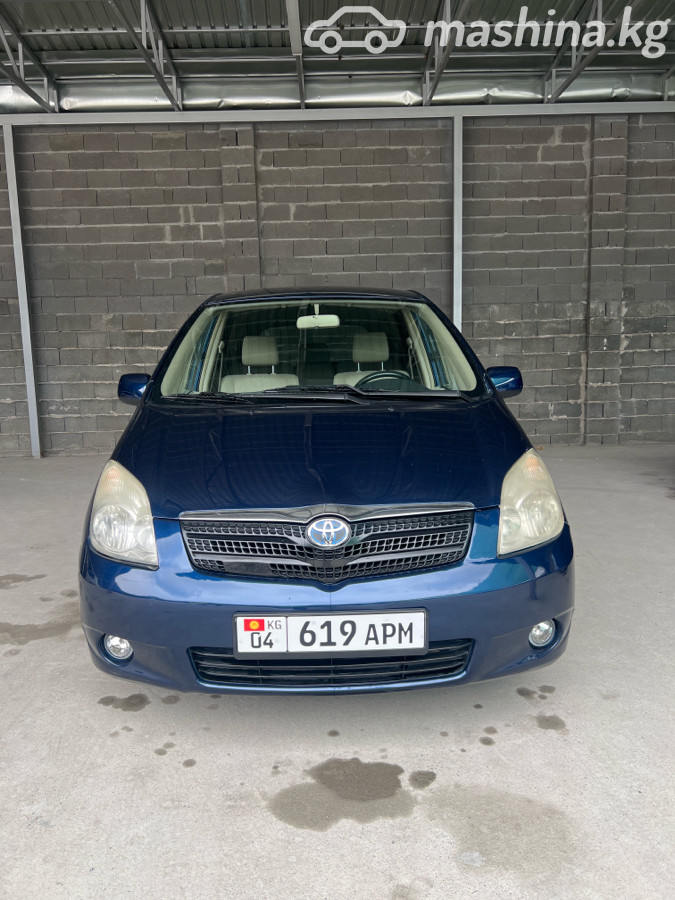 Открыть фото Toyota Corolla Verso I 1.8 MT