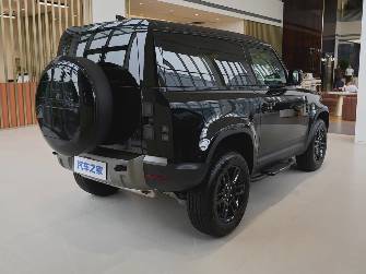Land Rover Defender II 90 2.0 AT 4WD