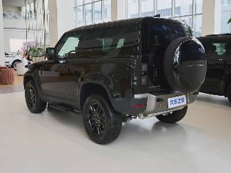 Land Rover Defender II 90 2.0 AT 4WD