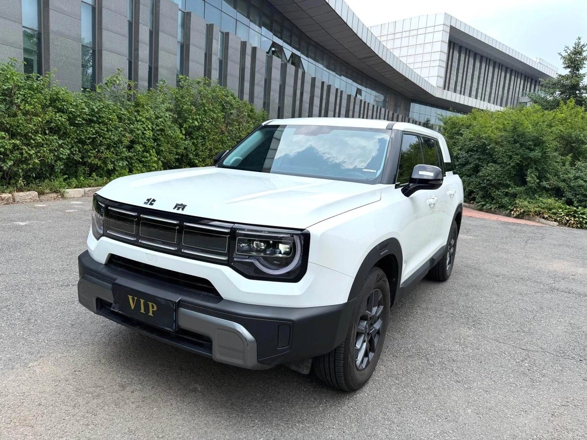 Открыть фото BAIC BJ30 II 1.5 AMT