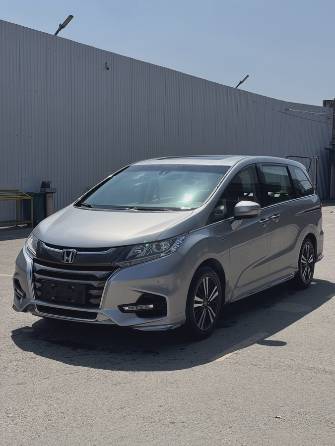 Honda Odyssey V Рестайлинг 2.0hyb CVT