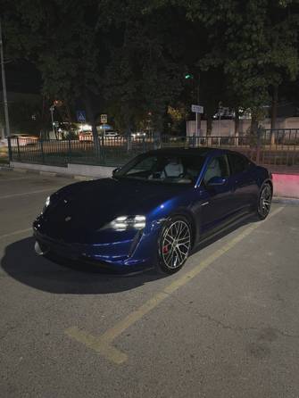 Porsche Taycan I AT 4WD