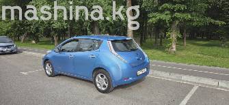 Nissan Leaf I (ZE0/AZE0)