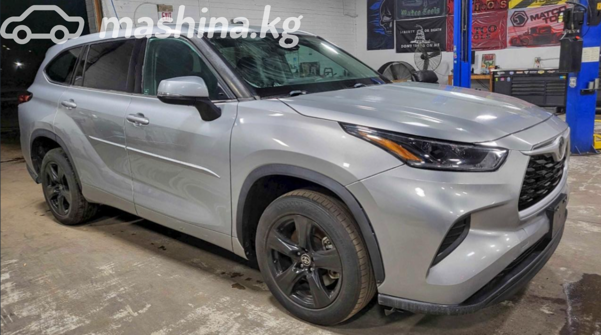 Открыть фото Toyota Highlander IV (U70) 3.5 AT