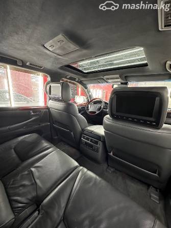 Lexus LX III 570 5.7 AT 4WD