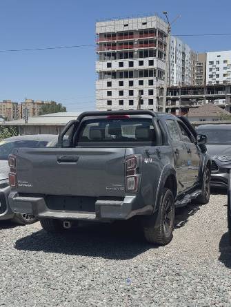 Isuzu D-Max III 1.9 AT 4WD