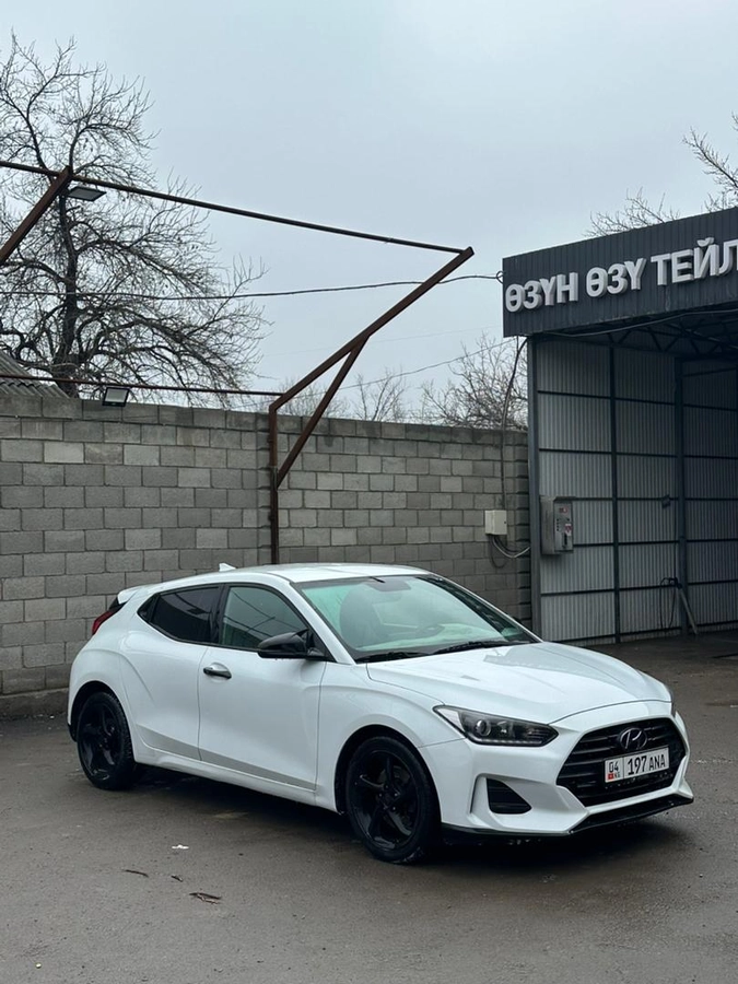 Открыть фото Hyundai Veloster II 1.4 AMT