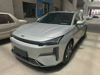 Geely Galaxy L6 1.5hyb AT