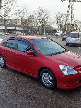 Honda Civic VII 1.6 AT
