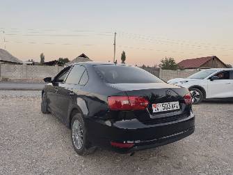 Volkswagen Jetta VI 1.6 AT