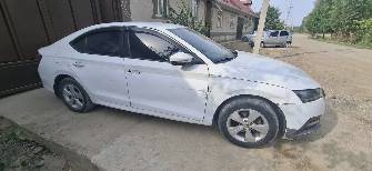 Skoda Octavia III (A7) 1.6 AT