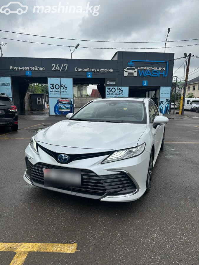 Открыть фото Toyota Camry (Japan) XV70 рестайлинг 2.5hyb AT