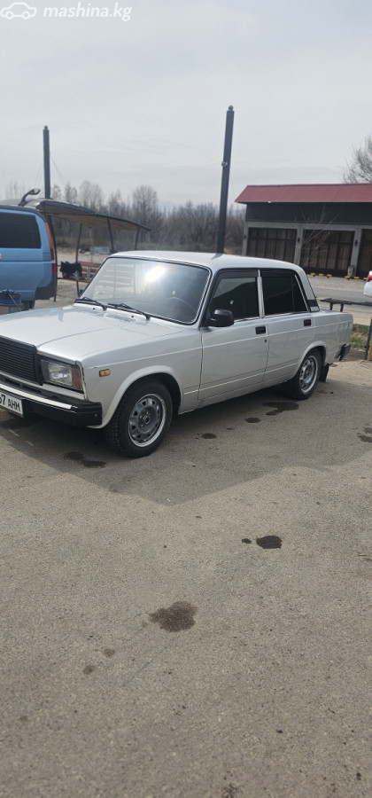 ВАЗ (Lada) 2107 21074-20 1.6 MT