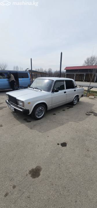 ВАЗ (Lada) 2107 21074-20 1.6 MT