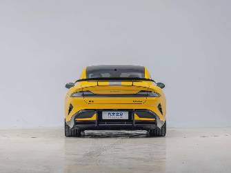 Xiaomi SU7 Electro AT 4WD