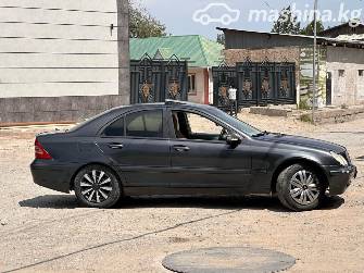 Mercedes-Benz C-Класс II (W203) 200 2.0 AT