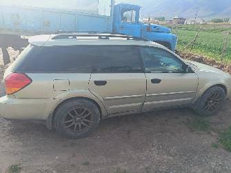 Subaru Outback III 2.5 MT 4WD