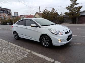 Hyundai Accent IV 1.4 CVT