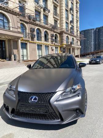 Lexus IS III Рестайлинг 300h 2.5hyb CVT