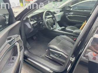 Audi e-tron I 50 Electro AT 4WD