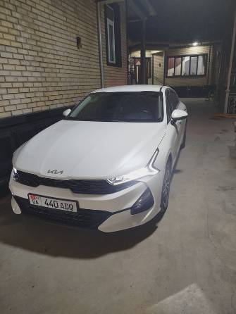 Kia K5 III LPi 2.0 AT