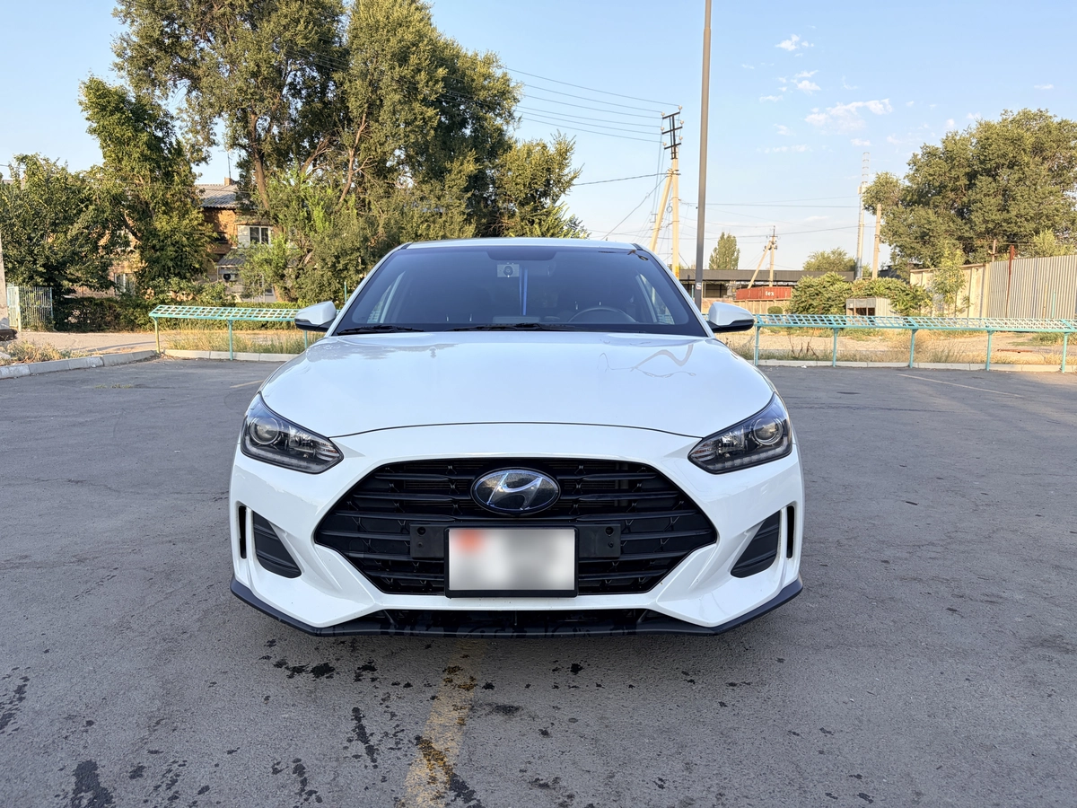 Открыть фото Hyundai Veloster II 1.4 AMT