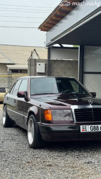 Mercedes-Benz W124 230 2.3 MT