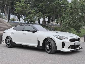 Kia Stinger I 3.3 AT