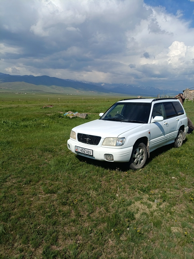 Открыть фото Subaru Forester I Рестайлинг 2.0 AT 4WD