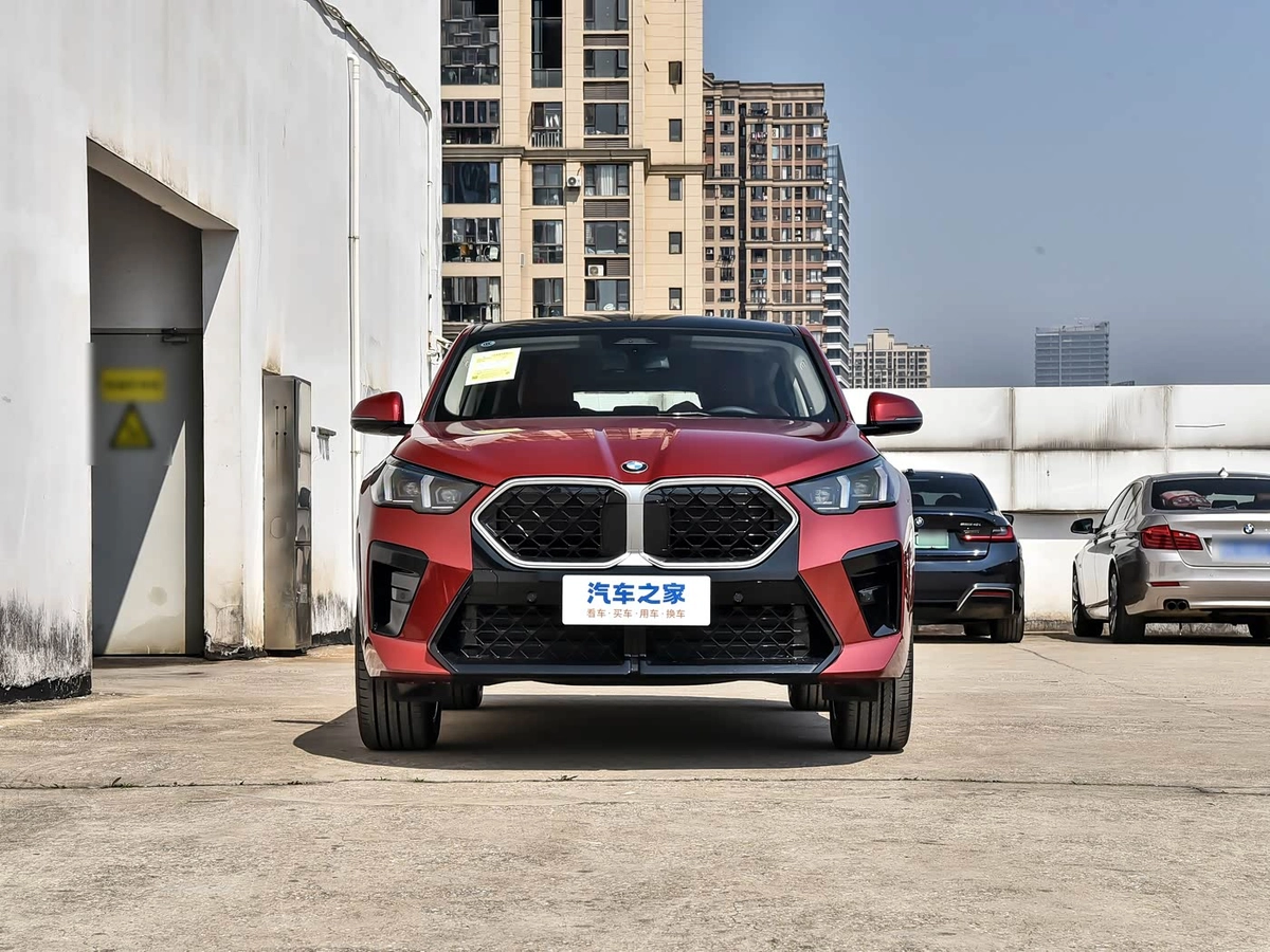 BMW X2 II (U10) sDrive20i 1.5 AMT