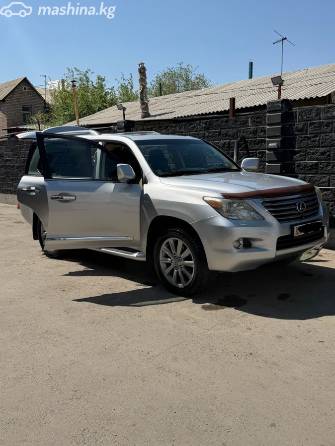 Lexus LX III 570 5.7 AT 4WD