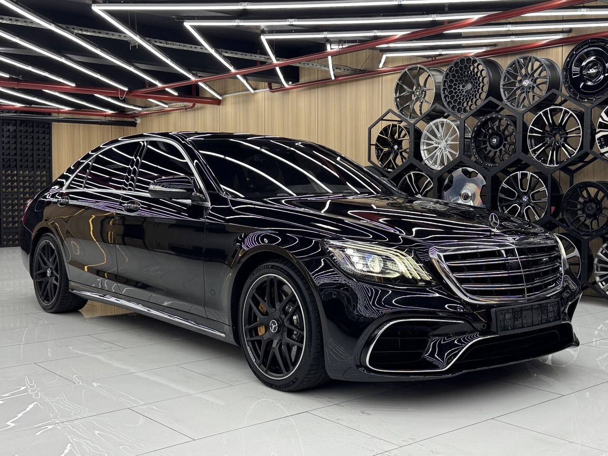 Mercedes-Benz S-Класс AMG III (W222, C217) Рестайлинг 63 AMG Long 4.0 AT 4WD