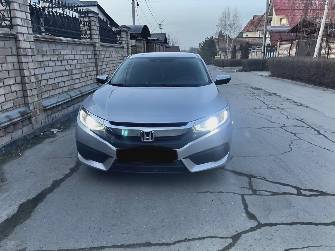 Honda Civic X 2.0 CVT