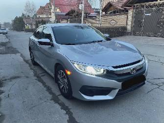 Honda Civic X 2.0 CVT