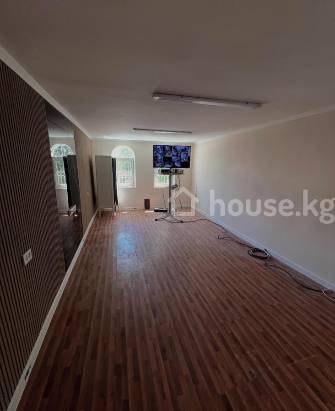 Коммерческая недвижимость, 550 м2