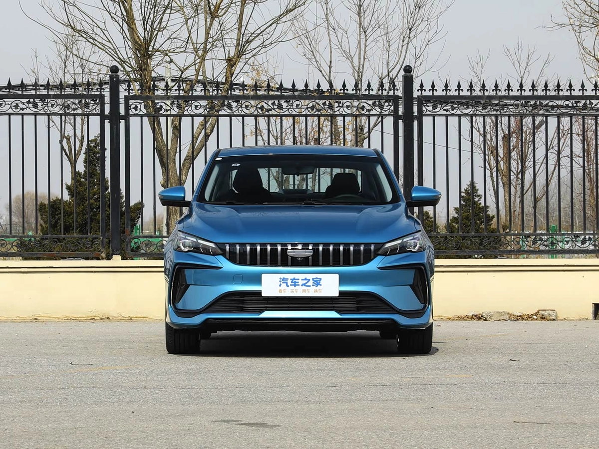 Открыть фото Geely Binrui I Рестайлинг 1.4 CVT