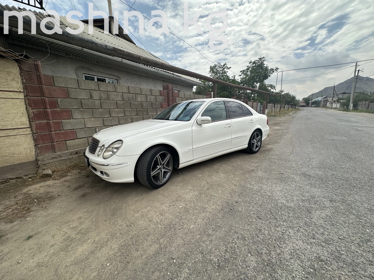 Mercedes-Benz E-Класс AMG III (W211, S211) 55 AMG 5.4 AT