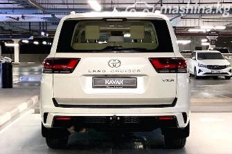 Toyota Land Cruiser 300 Series 4.0 AT 4WD