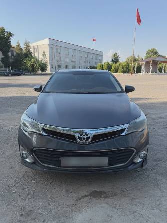 Toyota Avalon IV 2.5hyb CVT