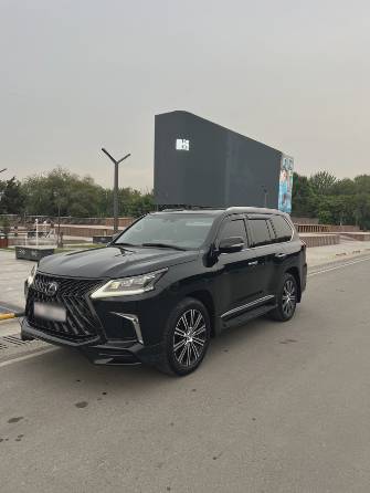 Lexus LX III Рестайлинг 2 570 5.7 AT 4WD