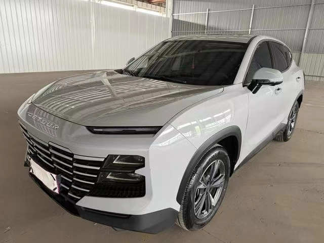 Jetour Dashing 1.5 AMT