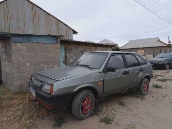 ВАЗ (Lada) 2109 2109 1.3 MT
