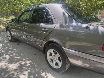 Mercedes-Benz C-Класс I (W202) 180 1.8 MT