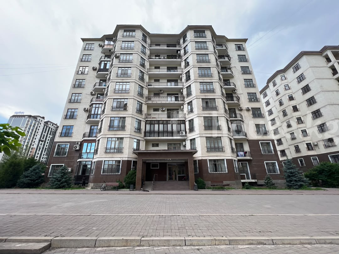 3-комн. кв., 132.4 м2