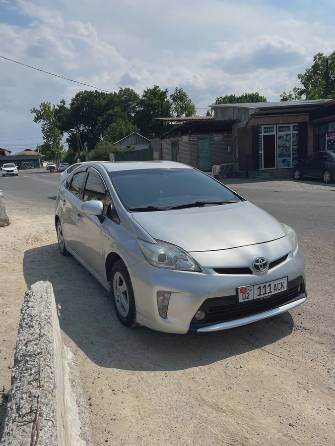 Toyota Prius III Рестайлинг (XW30) 1.8hyb AT